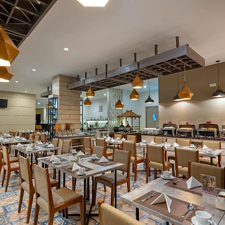 Swiss-Belinn Gajah Mada Medan Exterior photo