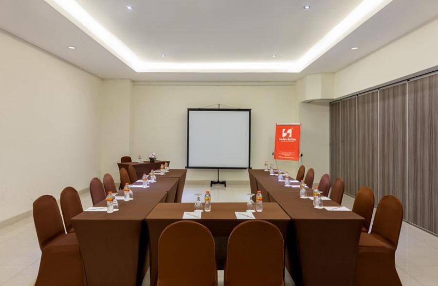 Swiss-Belinn Gajah Mada Medan Exterior photo